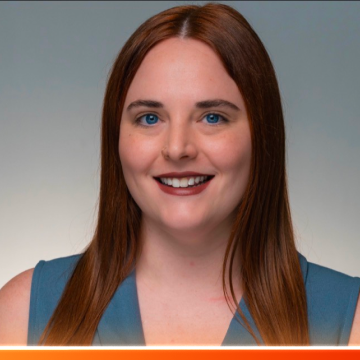 Erika Kratzer Headshot