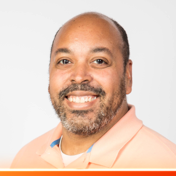 Thomas Scott Adams Headshot