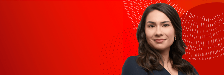 黑发女子穿着黑色夹克的背景图像