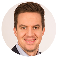 Una persona che sorride alla telecamera Descrizione generata automaticamente