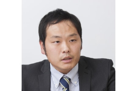 早野 亮輔氏