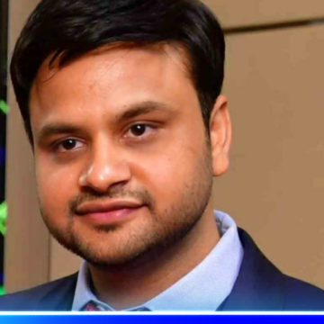 Avinash Gupta Headshot