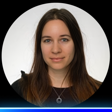 Nicole Németh Headshot